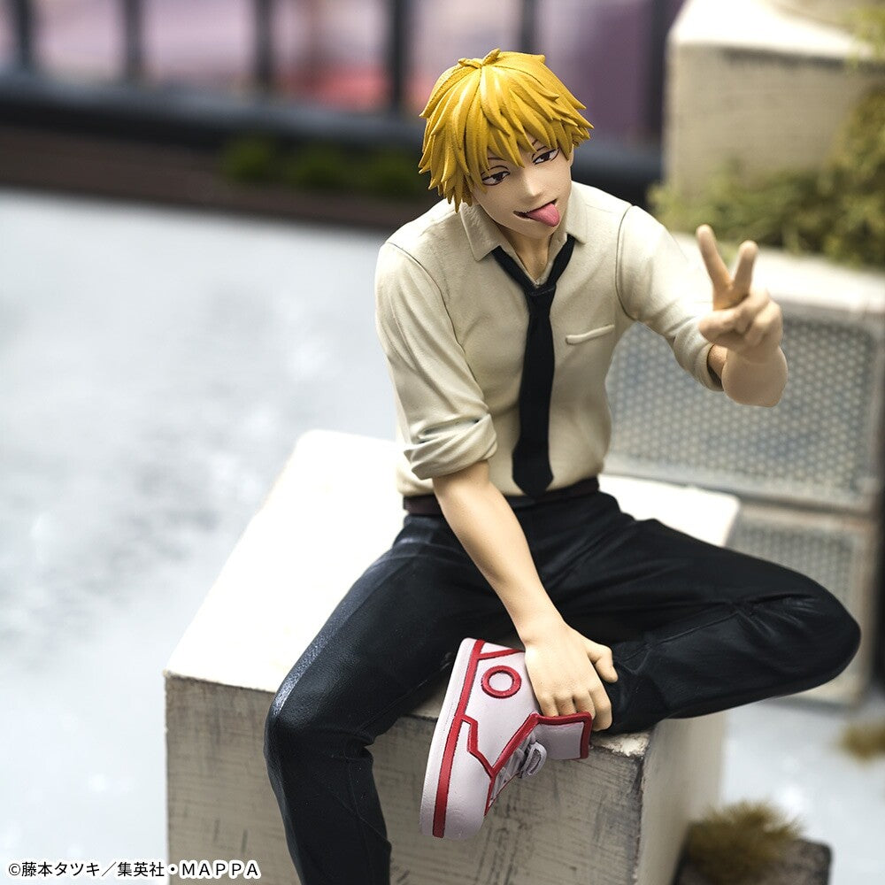 Premium Perching Figure - Denji - Chainsaw Man