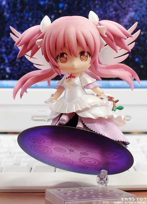 [PRE-ORDER] Nendoroid - Ultimate Madoka - Puella Magi Madoka Magica